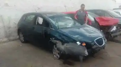 Veicolo di demolizione SEAT LEON (1P1) 1.9 TDI dell'anno 2005 alimentato BKC