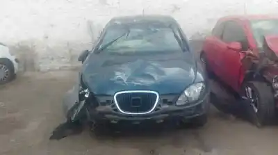 Veicolo di demolizione seat leon (1p1) 1.9 tdi dell'anno 2005 alimentato bkc