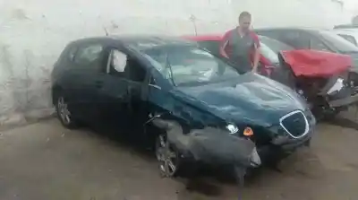 Veicolo di demolizione seat leon (1p1) 1.9 tdi dell'anno 2005 alimentato bkc