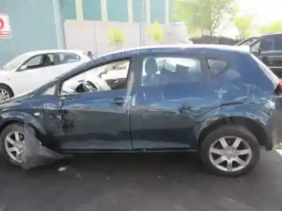 Veicolo di demolizione seat leon (1p1) 1.9 tdi dell'anno 2005 alimentato bkc