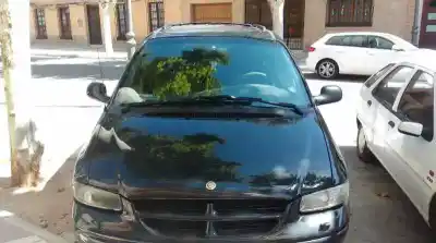 Scrapping Vehicle CHRYSLER VOYAGER (GS) 2.5 TD of the year 2001 powered VM69B