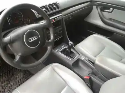 Veicolo di demolizione audi a4 avant (8e) 1.9 tdi (96kw) dell'anno 2002 alimentato awx