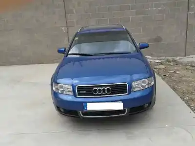 Veicolo di demolizione audi a4 avant (8e) 1.9 tdi (96kw) dell'anno 2002 alimentato awx