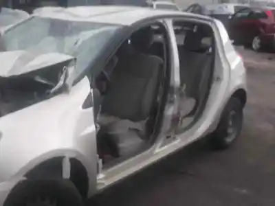 Здавання транспортного засобу renault clio iii expression року 2007 потужний k9k766