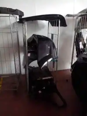 Veicolo di demolizione volkswagen passat berlina (3c2) advance dell'anno 2006 alimentato bkp