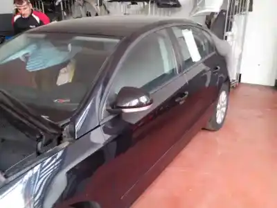 Veicolo di demolizione volkswagen passat berlina (3c2) advance dell'anno 2006 alimentato bkp