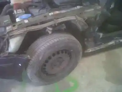 Veículo de Sucata volkswagen passat berlina (3b2) berlina do ano 1999 alimentado ahu