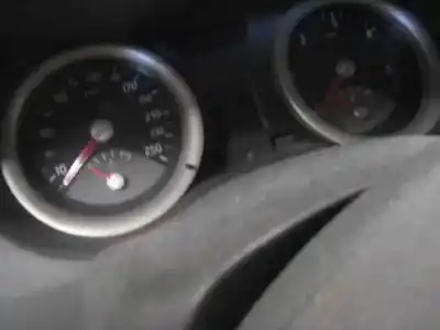 Здавання транспортного засобу renault megane ii berlina 5p confort dynamique року 2005 потужний f9q