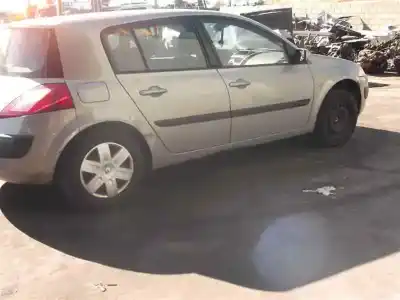 Здавання транспортного засобу renault megane ii berlina 5p confort dynamique року 2005 потужний f9q