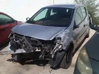 Veicolo di demolizione renault clio iii exception dell'anno 2007 alimentato k9k t7