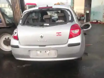 Veicolo di demolizione renault clio iii exception dell'anno 2007 alimentato k9k t7