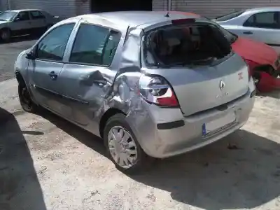 Veicolo di demolizione renault clio iii exception dell'anno 2007 alimentato k9k t7