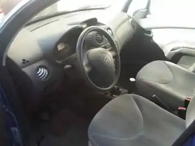 Veículo de Sucata citroen c3 1.4 hdi exclusive do ano 2003 alimentado 8hx