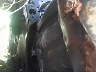 Veículo de Sucata nissan note (e11e) acenta do ano 2007 alimentado hr16