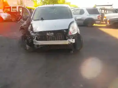 Veículo de Sucata nissan note (e11e) acenta do ano 2007 alimentado hr16