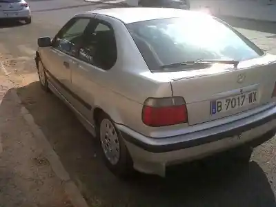 Veicolo di demolizione bmw serie 3 berlina (e36) 318tds dell'anno 2000 alimentato m41d18inter