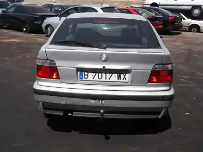 Veicolo di demolizione bmw serie 3 berlina (e36) 318tds dell'anno 2000 alimentato m41d18inter