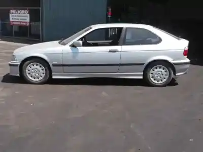 Veicolo di demolizione bmw serie 3 berlina (e36) 318tds dell'anno 2000 alimentato m41d18inter