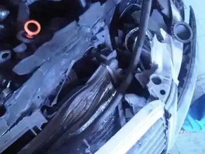 Veículo de Sucata audi a4 berlina (8e) 2.0 tdi 16v (103kw) do ano 2005 alimentado blb