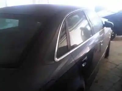 Veículo de Sucata audi a4 berlina (8e) 2.0 tdi 16v (103kw) do ano 2005 alimentado blb