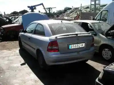Veículo de Sucata opel astra g berlina 1.6 16v do ano 1999 alimentado x16xel
