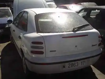 Sloopvoertuig fiat brava (182) 1.9 jtd cat van het jaar 2000 aangedreven 182b4.000