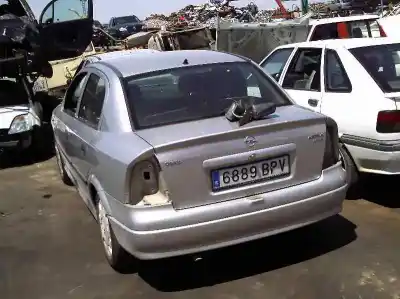 Veículo de Sucata opel astra g berlina 2.0 dti do ano 2001 alimentado y 20 dth
