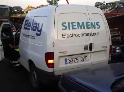 Scrapping Vehicle seat inca . of the year 2003 powered 