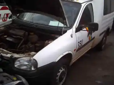 Veicolo di demolizione OPEL COMBO (CORSA B) Cargo dell'anno 1999 alimentato X 17 D (4EE1)