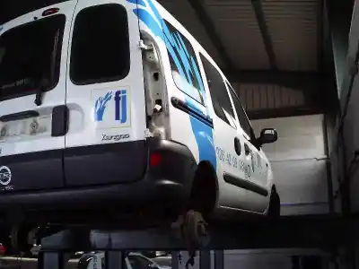 Здавання транспортного засобу renault kangoo (f/kc0) 1.9 diesel 54 cv / 40 kw року 2001 потужний f8q p6