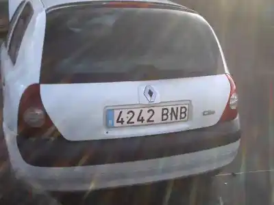 Здавання транспортного засобу renault clio ii fase ii (b/cb0) authentique року 2001 потужний k9k a704