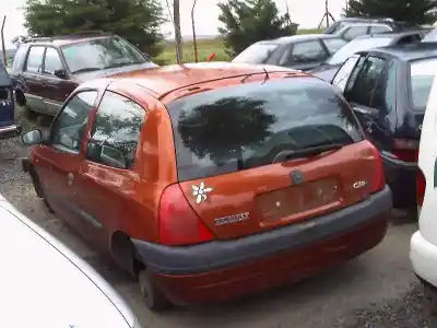 Vehículo de desguace RENAULT CLIO II FASE I (B/CBO) 1.9 Diesel del año 1998 con motor F8Q