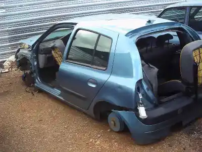 Утилизация автомобиля RENAULT CLIO II FASE II (B/CB0) 1.5 dCi Diesel 101 CV / 74 KW года 2004 питание K9K