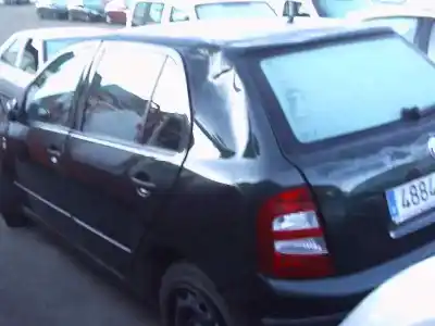 Veicolo di demolizione skoda fabia (6y2/6y3) 1.9 tdi dell'anno 2002 alimentato atd