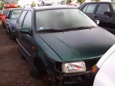 Vehículo de desguace volkswagen polo berlina (6n2) 1.6 del año 1995 con motor aea