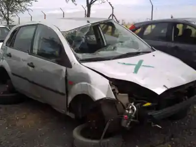 Veicolo di demolizione ford fiesta (cbk) 1.4 16v cat dell'anno 2003 alimentato fxjb