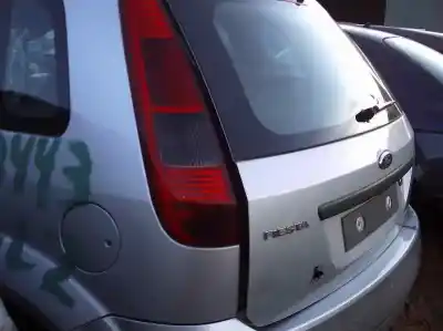 Veicolo di demolizione ford fiesta (cbk) 1.4 16v cat dell'anno 2003 alimentato fxjb