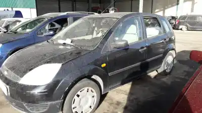 Sloopvoertuig ford fiesta (cbk) 1.3 cat van het jaar 2004 aangedreven a9jb