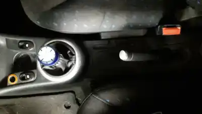 Veículo de Sucata citroen c2 (jm_) 1.1 do ano 2005 alimentado hfx