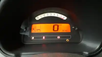 Veículo de Sucata citroen c2 (jm_) 1.1 do ano 2005 alimentado hfx