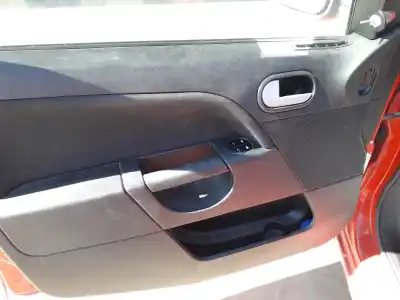 Veículo de Sucata ford fiesta (cbk) 1.6 tdci cat do ano 2005 alimentado hhja