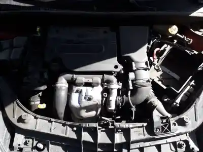 Veículo de Sucata ford fiesta (cbk) 1.6 tdci cat do ano 2005 alimentado hhja