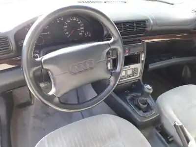 Veículo de Sucata audi a4 berlina (b5) 1.8 t do ano 1997 alimentado aeb