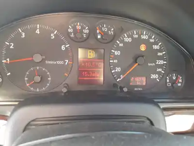 Veículo de Sucata audi a4 berlina (b5) 1.8 t do ano 1997 alimentado aeb