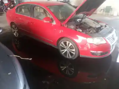Veículo de Sucata volkswagen passat berlina (3c2) 2.0 tdi do ano 2007 alimentado bkp