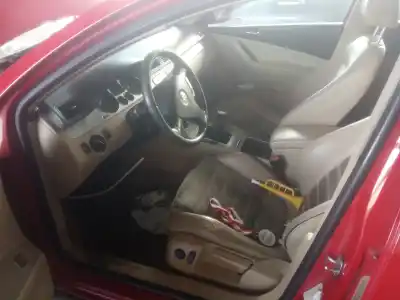 Veículo de Sucata volkswagen passat berlina (3c2) 2.0 tdi do ano 2007 alimentado bkp