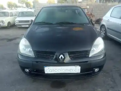Здавання транспортного засобу RENAULT CLIO II FASE II (B/CB0) 1.2 року 2006 потужний D7F G7 (43KW)