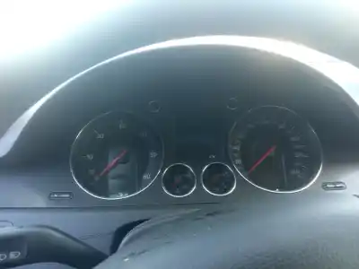 Veicolo di demolizione volkswagen passat berlina (3c2) 2.0 tdi dell'anno 2005 alimentato bkp