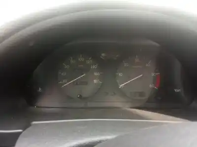 Veículo de Sucata citroen saxo 1.5 diesel do ano 1998 alimentado vjz