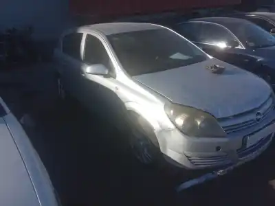 Veículo de Sucata opel astra h berlina 1.7 16v cdti do ano 2006 alimentado z17dth